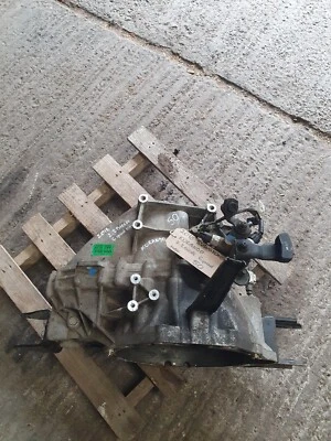 SSANGYONG KORANDO GEARBOX 2018 2.2 DIESEL 6 SPEED MANUAL 2WD  47K MILEAGE  - Image 1 of 4