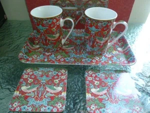 Leonardo William Morris Strawberry Thief 5Piece Gift Set 2 Mugs 2Coasters & Tray - Picture 1 of 9