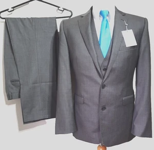 Blazer mens 3 piece suit Ch40"R W34" L32" Grey Sharkskin Prom Wedding - Picture 1 of 15