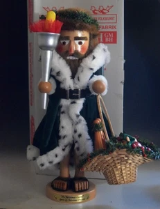 STEINBACH  CHRISTMAS CAROL SPIRIT OF CHRISTMAS PRESENT 17" WOODEN NUTCRACKER LE - Picture 1 of 15