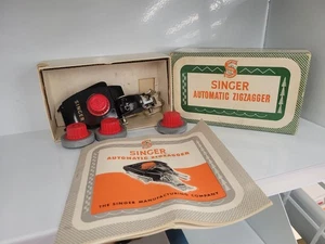 Zigzagger automatico Singer vintage parte n. 161102 per macchina da cucire 15 201 221 1200 - Foto 1 di 11