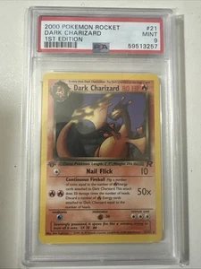 Pokemon PSA 9 Dark Charizard 1° Edizione 21/82 Team Rocket - Foto 1 di 2