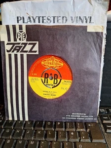 CHUCK BERRY NADINE IS IT YOU / O RANGUTANG PYE INT UK  VG 7" 45 VINYL SINGLE - Picture 1 of 4
