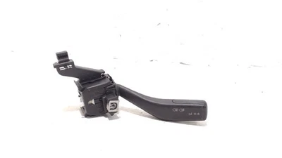 Interruptor del indicador Volkswagen Golf V 1.4 FSI 1K0953513 - Imagen 1 de 3