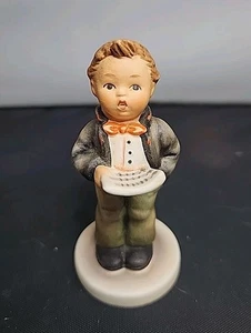 Goebel Hummel Mini Sololist Boy 3.25" 1985 Vintage 135 4/0  - Foto 1 di 4