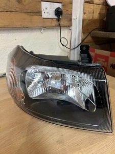 DAMAGED HEADLIGHT FORD TRANSIT MK6 RIGHT O/S DRIVERS (BROKEN) 2000-2006 HL69 - Picture 1 of 6