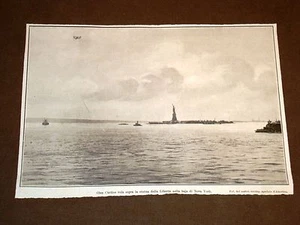Aviazione nel 1910 Aviatore Glen Curtis in volo sopra la Statua della Libertà NY - Picture 1 of 1
