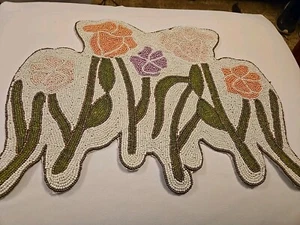 Beautiful Dining Table Spring Tulip Beaded Placemats-2 Of Them 17x13 - Picture 1 of 3