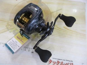 Carrete de doble eje Daiwa Light Game IC 150-DH usado - Imagen 1 de 1