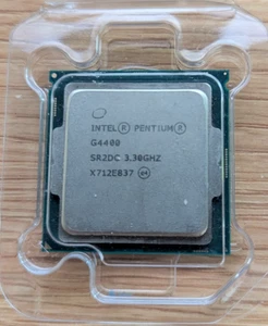 Intel Celeron G4400 LGA 1151 CPU Processor Dual-Core 3.3GHz - Picture 1 of 2