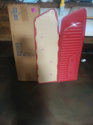 Красные вставки внутренней дверной панели Scott Drake для 1964-1965 Ford Mustang новые - Изображение 1 из 4