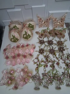 Rose Rosa Elegant Viktorianischer Stil Perlen Samt Weihnachtsschmuck Set 44 - Bild 1 von 24