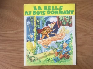LIVRE VOLUMETRIX FRANCY LA BELLE AU BOIS DORMANT 1962 I101 - Imagen 1 de 1