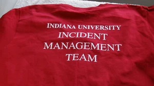 Indiana Hoosiers IU T-Shirt Erwachsene "Incident Management Team" rot 2XL - Bild 1 von 8