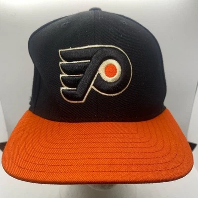 Philadelphia Flyers Reebok winter classic hat - Image 1 of 4