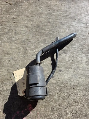 85-86 1986 HONDA SHADOW VT1100 FUEL PUMP GAS PUMP DELIVERY - Image 1 of 4