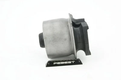 FEBEST TAB-550 Suspensión cuerpo del eje para TOYOTA Yaris Hatchback (P1) - Imagen 1 de 4