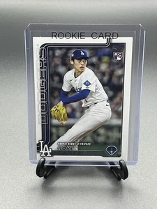 2025 Topps Update Series - Rookie Debut Roki Sasaki #US199 (RC) - Picture 1 of 2
