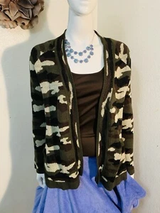 Forever 21 Small Army Camouflage Long Sleeve Open Front Knit Cardigan Pockets - Picture 1 of 24