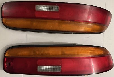 92-94 LEXUS SC300 SC400 UZZ30L JUEGO DE 2 LUCES TRASERAS IZQUIERDA Y DERECHA OEM Foto 1 de 4