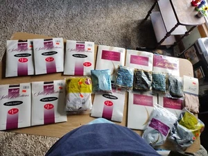 NEW VINTAGE HANES SILK REFLECTIONS PANTYHOSE 26 Pr. See Pics Sizes - Picture 1 of 24