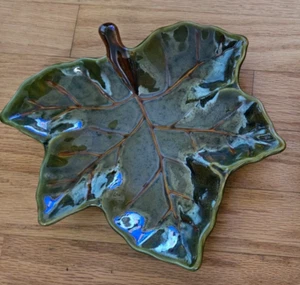 Pottery Barn Green Rust Majolica Harvest Leaf Shaped Plate 10.5" Maple Leaf Dish - Picture 1 of 7