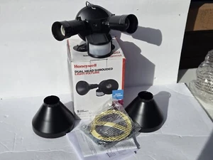 Honey Well Black Dual Head Wired Motion Activated Security Flood Light Open Box - Picture 1 of 5