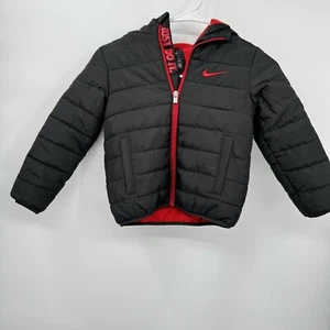 Nike Boy's Sports Essential Padded Jacket Black/Red Size 3-4 - Picture 1 of 7