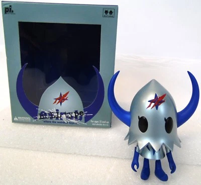 NIB Play Imaginative PI Japan Anime Devil Robots Evirob BULL Type Vinyl Figure - Image 1 of 4