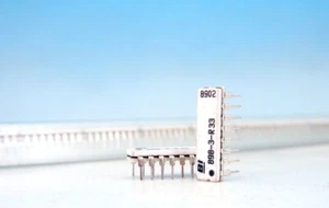 25 x 898-3-R33 CERAMIC DIP 33 Ohm ISOLATED RESISTOR NETWORKS Matrix IC - Picture 1 of 1
