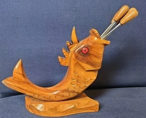 Vtg Mid Century Modern Wooden Fish w/6 Wood Handle Cocktail Party Forks - Picture 1 of 5