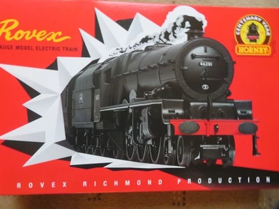 hornby r1251m celebrating 100 years of hornby train set [dcc ready] - Image 1 of 4