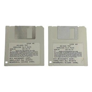 MS-DOS “R” Version 3.3 Plus Model OS-31-3 Two 3.5" Disk Set Vintage 1988 - Picture 1 of 2