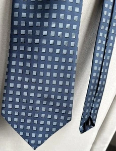 Corbata de evento formal inteligente estampado cuadrado azul para hombre 3,75" ancho 55" largo - Imagen 1 de 2