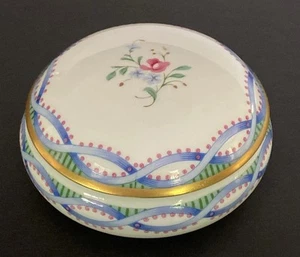 Vtg Tiffany & Co GDA Limoges France Porcelain Trinket Box 4x2” Round Gold Rim - Picture 1 of 12
