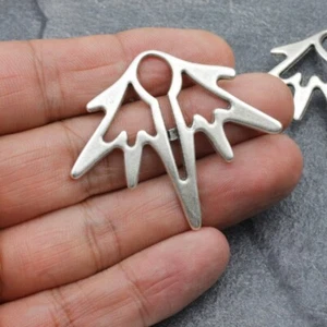 5 Fantasy Zamak Metall Charms Anhänger Silber DIY Schmuck Zubehör - Picture 1 of 6