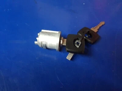 Mercedes Var cars W460 - W463 & W601 Ignition Tumbler- 000 462 93 30, 0004629330 - Image 1 of 4