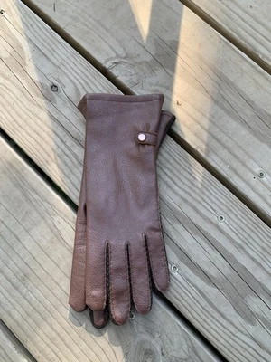 Goat Skin Vintage Women’s Gloves. Vinyl. Rayon Lining. Size 7.5-8.5 - Image 1 of 4