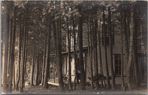 South Hero, VERMONT Real Photo RPPC Postcard "Eagle Camp Series - CEDAR COTTAGE" - Picture 1 of 2