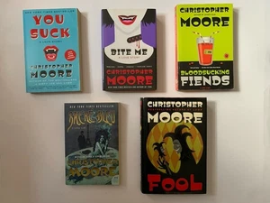Christopher Moore -Lot of 5 Books (3 Paperbacks, 2 Hardcover 1st Editions) - Picture 1 of 6