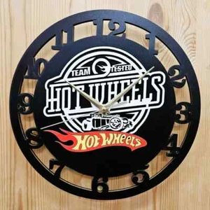 Hot Wheels Wooden Wall Clock 30 cm - Picture 1 of 5