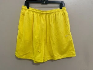 Men's Nike Sportswear Mesh Active Shorts Bright Yellow Size L DQ4999-765 NEW - Picture 1 of 6