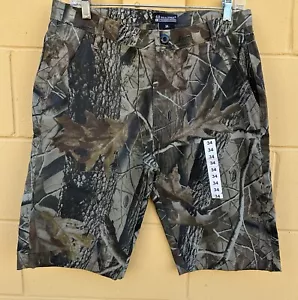 Realtree Camo Shorts Size 34 New - Picture 1 of 3