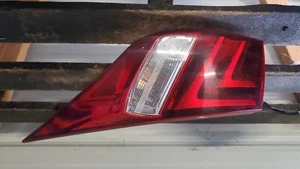 Luz trasera exterior LED para conductor izquierdo original 2014 2015 2016 Lexus IS250 IS350 probado - Imagen 1 de 12