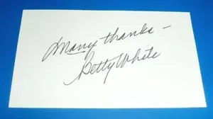 Carta indice Betty White autografata 3x5 Golden Girls Mary Tyler Moore spettacolo RIP - Foto 1 di 1