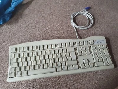 Packard Bell Qwerty Keyboard 5132 - BPCS - 120154 PS/2 Connector Vintage - Image 1 of 3