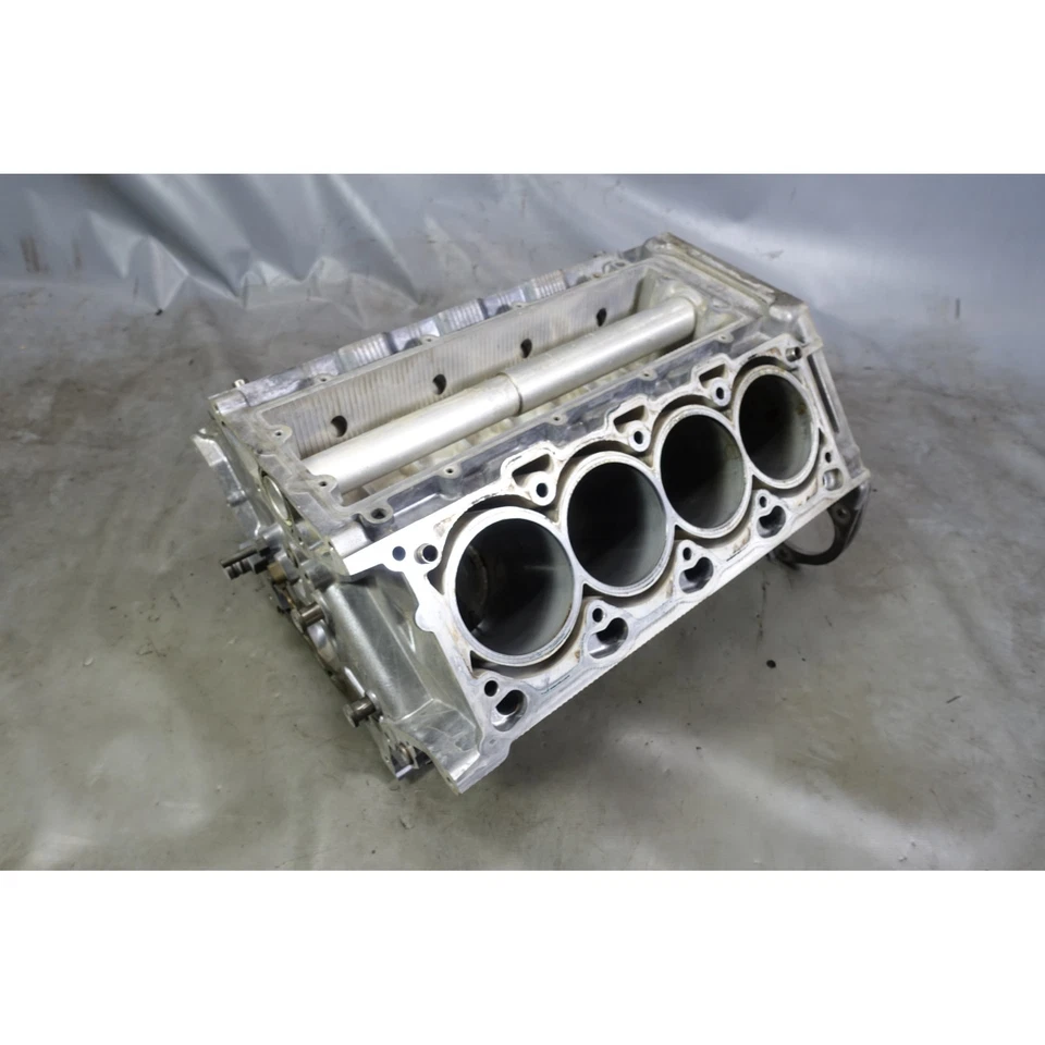 Bloque de cilindros del motor BMW E60 E63 550i 650i N62N N62TU V8 2006-2010 dañado OEM Foto 1 de 4