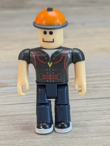 Lady Of The Federation W/ Mismatch Hat Roblox 3" Figure No Code Jazwares - Picture 1 of 9