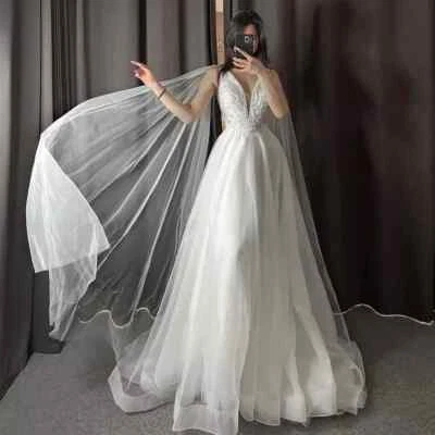 Simple Tulle Wedding Dresses V-Neck Lace Applique A-Line Long Bridal Gowns Train - Image 1 of 4