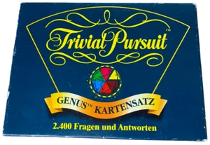 Trivial Pursuit Genus Kartensatz 2400 Fragen und Antworten 90er Vintage 1995 - Bild 1 von 13